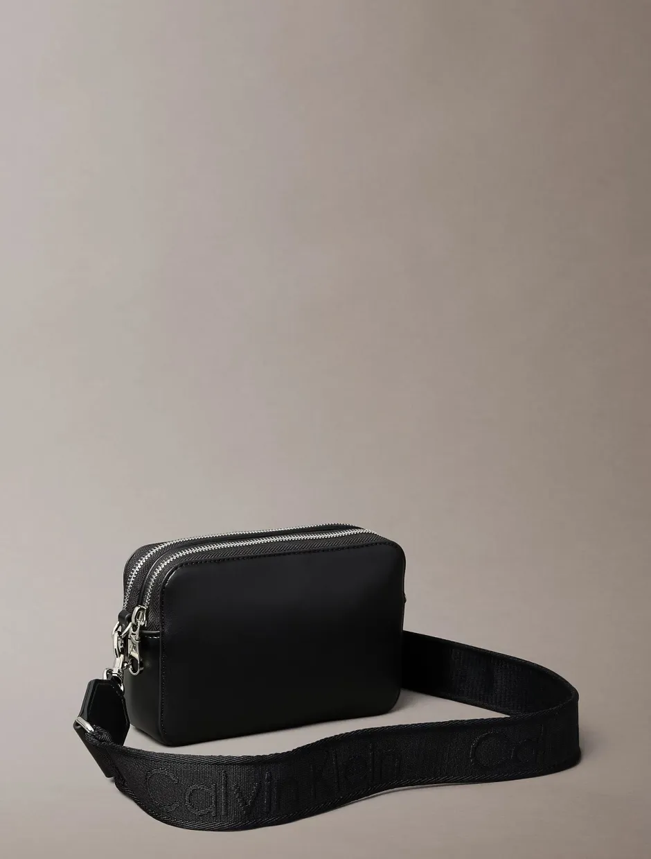 naisten laukku Webbing Double Strap Camera Bag,>Calvin Klein Accessories Best