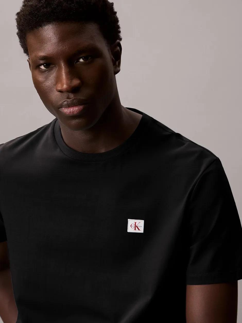 miesten t-paita K SS Badge Tee,>Calvin Klein Jeans