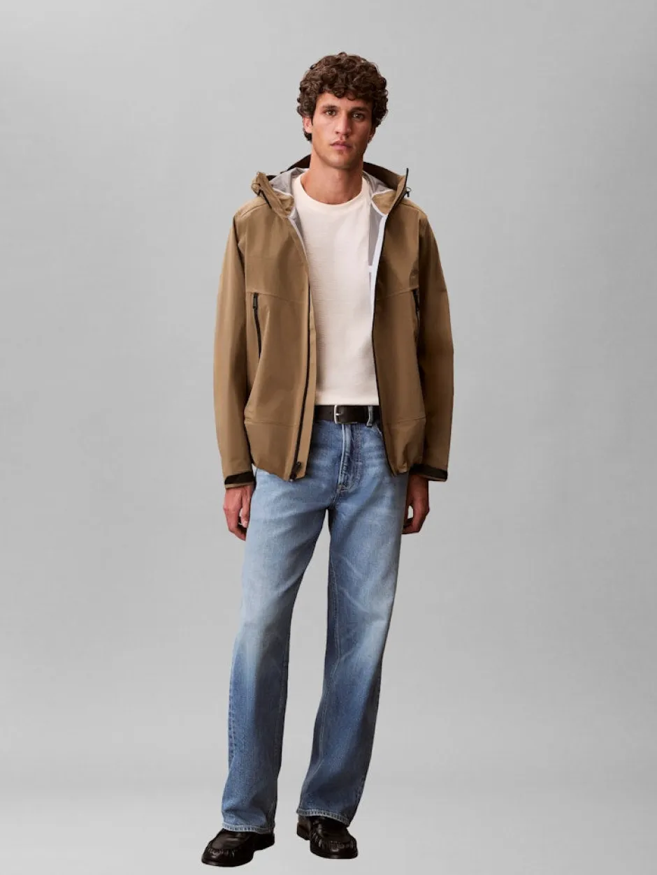 miesten t-paita SS Waffle Badge Crewnk Tee,>Calvin Klein Jeans Sale