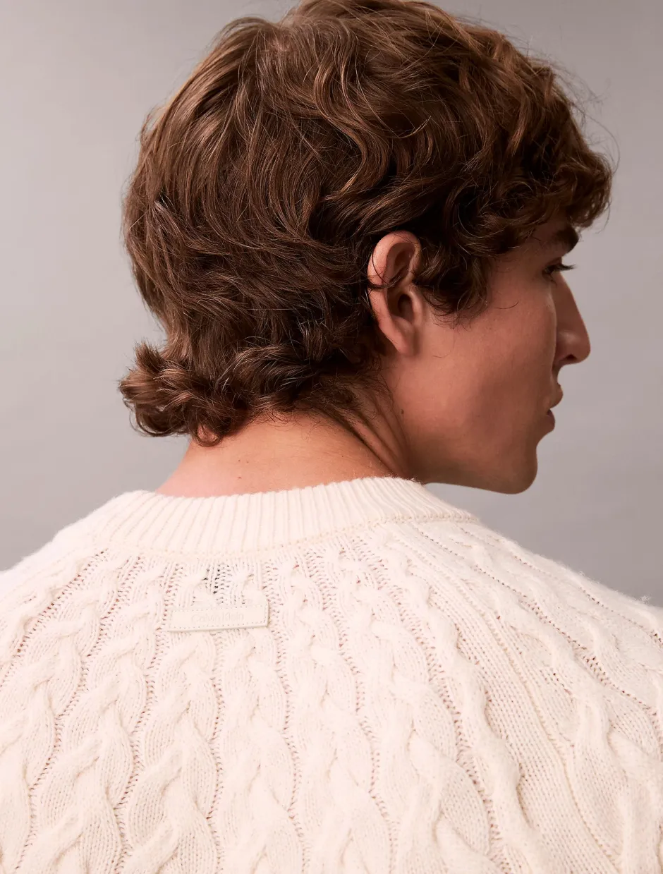 miesten neulepaita LS LAMBSWOOL BLENDCABLE CREWNK,>Calvin Klein Menswear Sale