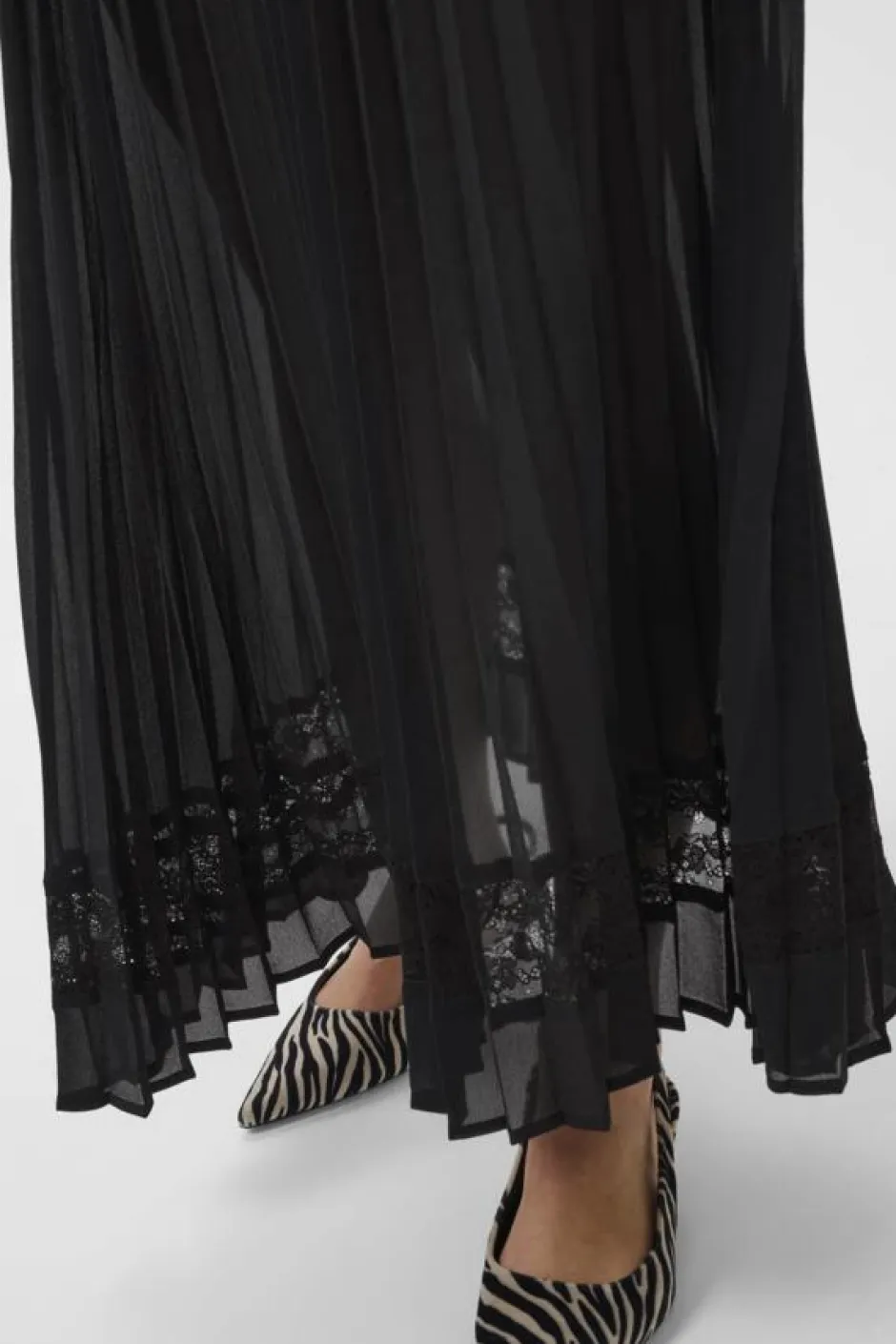 naisten hame CUSIGGY BETTY LACE SKIRT, musta>Culture