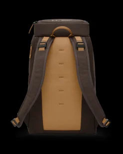 Unisex Reppu, HUGGER BACKPACK 25L UNISEX><noscript><img width=