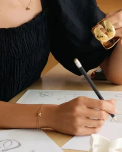 rannekoru Alexa Bracelet, Gold pleated><noscript><img width=