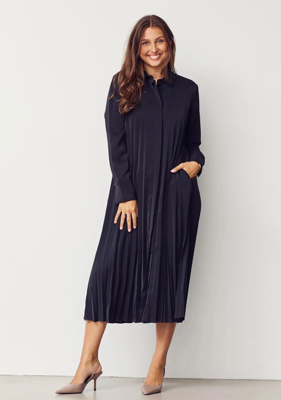 naisten mekko FRIDA PLEAT DRESS,>Isay New