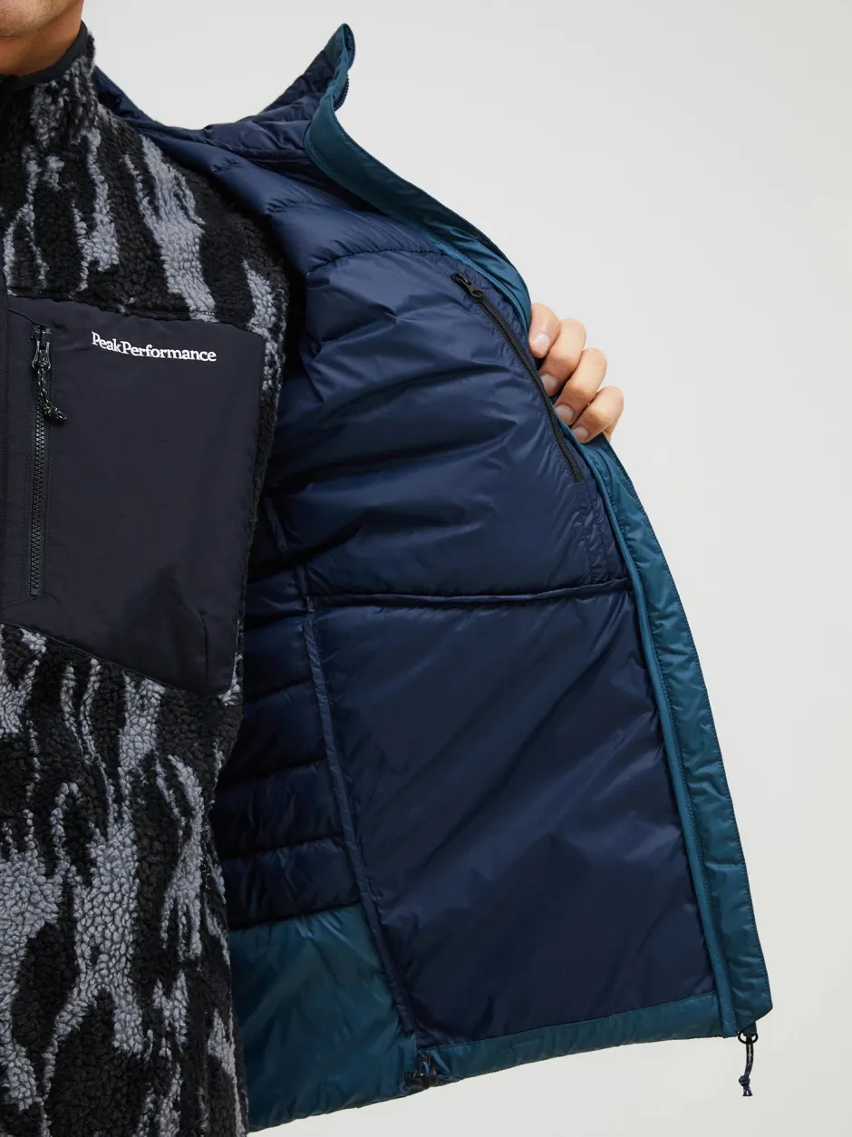 K M FROST DOWN HOOD JACKET>Peak Performance Clearance