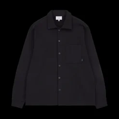 miesten PAITATAKKI, PROCESS OVERSHIRT HEAVY JERSEY>Makia Hot