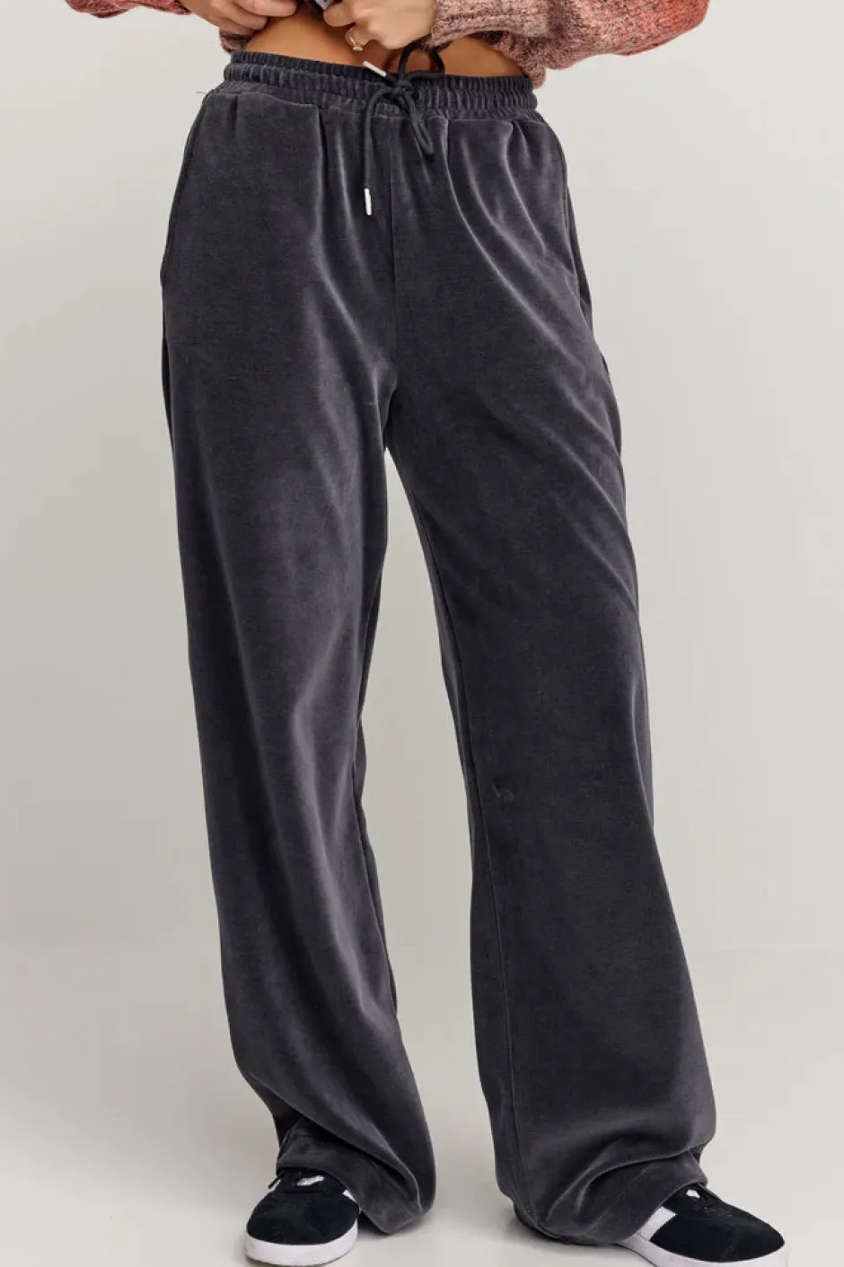 naisten housut Anne Trousers,>Makia Outlet