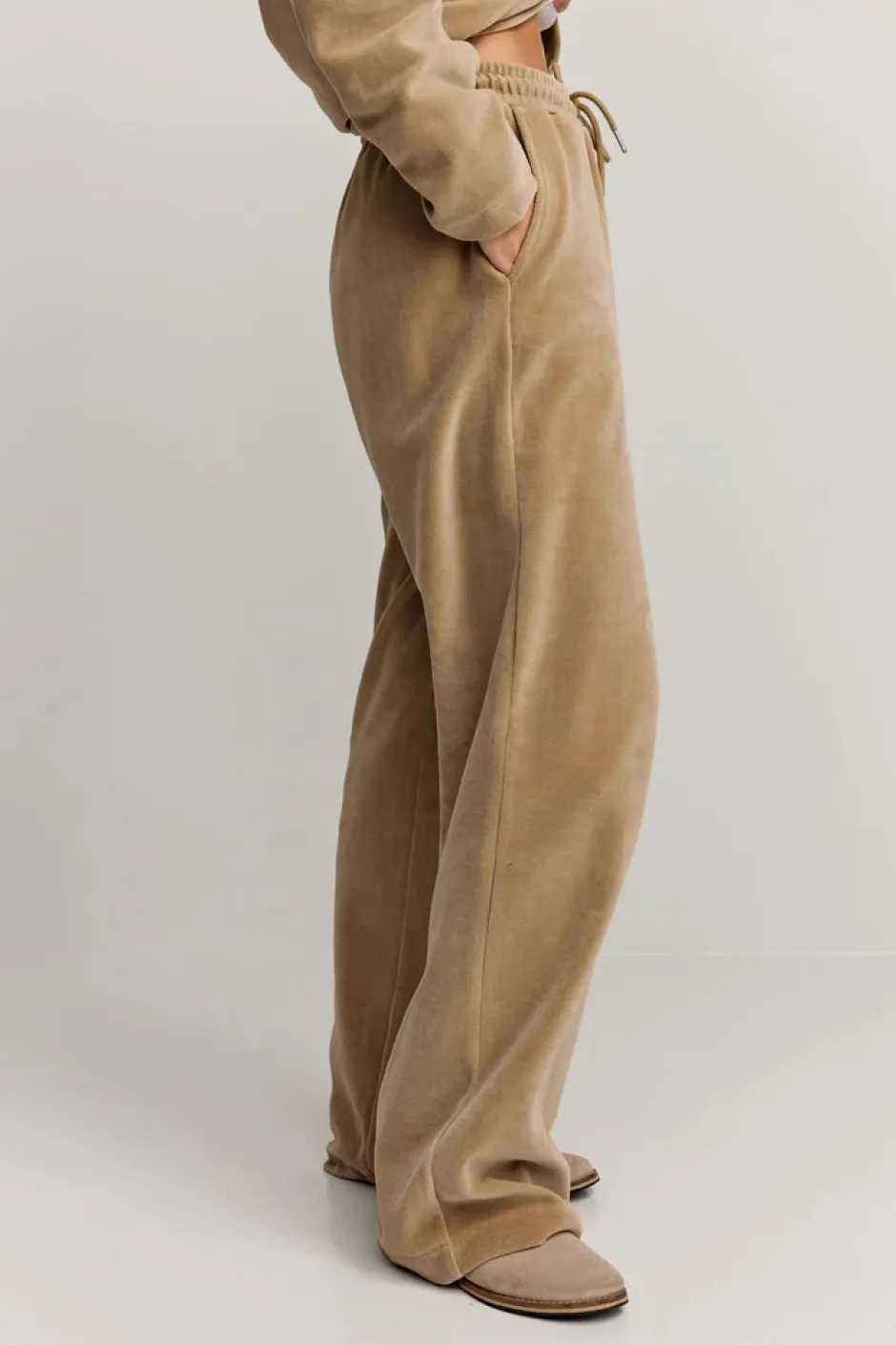 naisten housut Anne Trousers,>Makia Sale