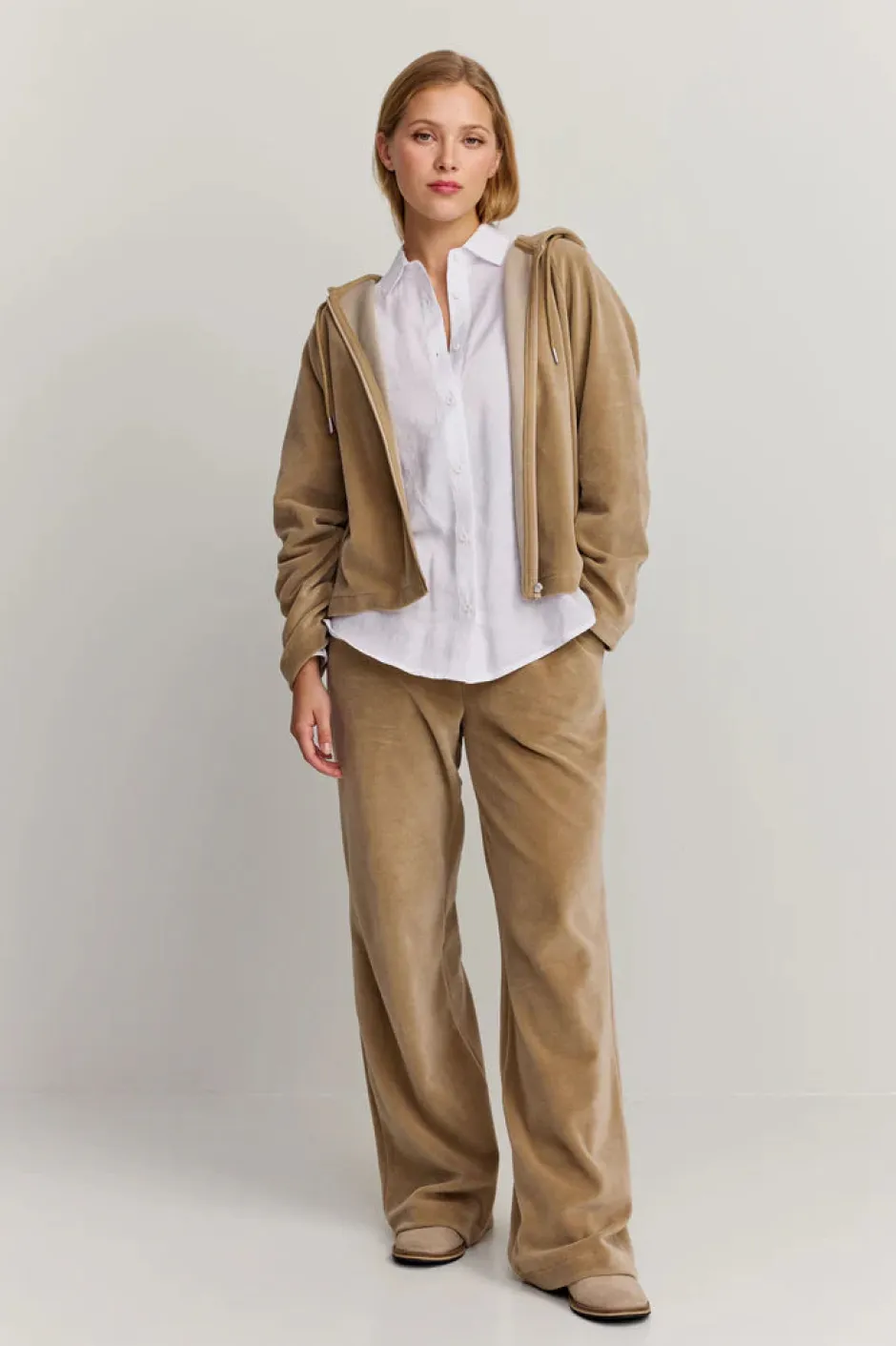 naisten huppari Anne Zip Hoodie,>Makia Discount