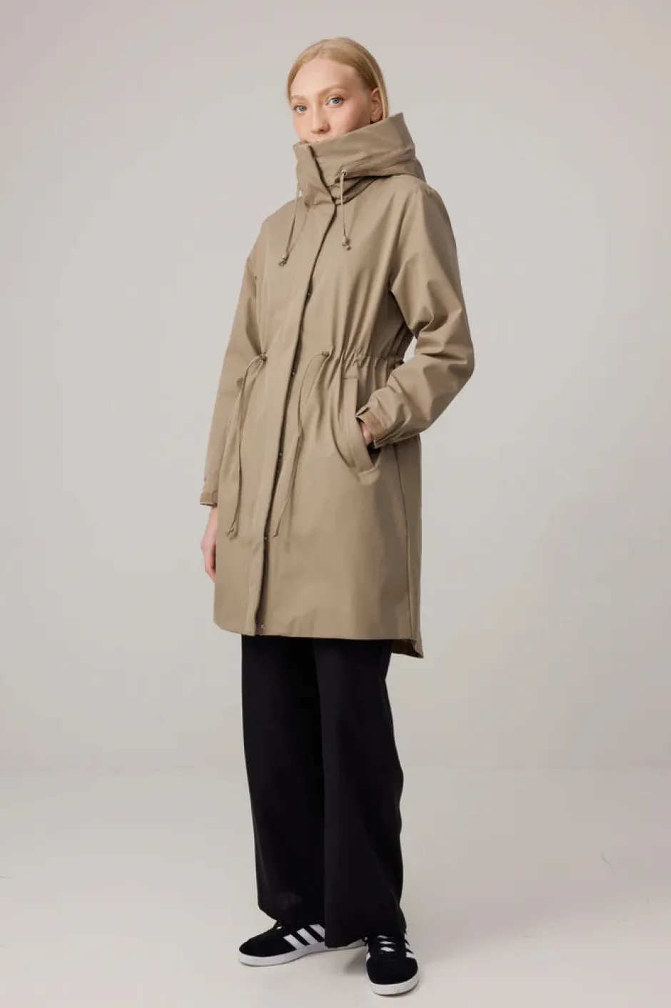 naisten takki Rylie Jacket,>Makia Hot