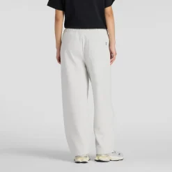 naisten collegehousut Linear Heritage Fleece Barrel Pant, vaaleanharmaa><noscript><img width=