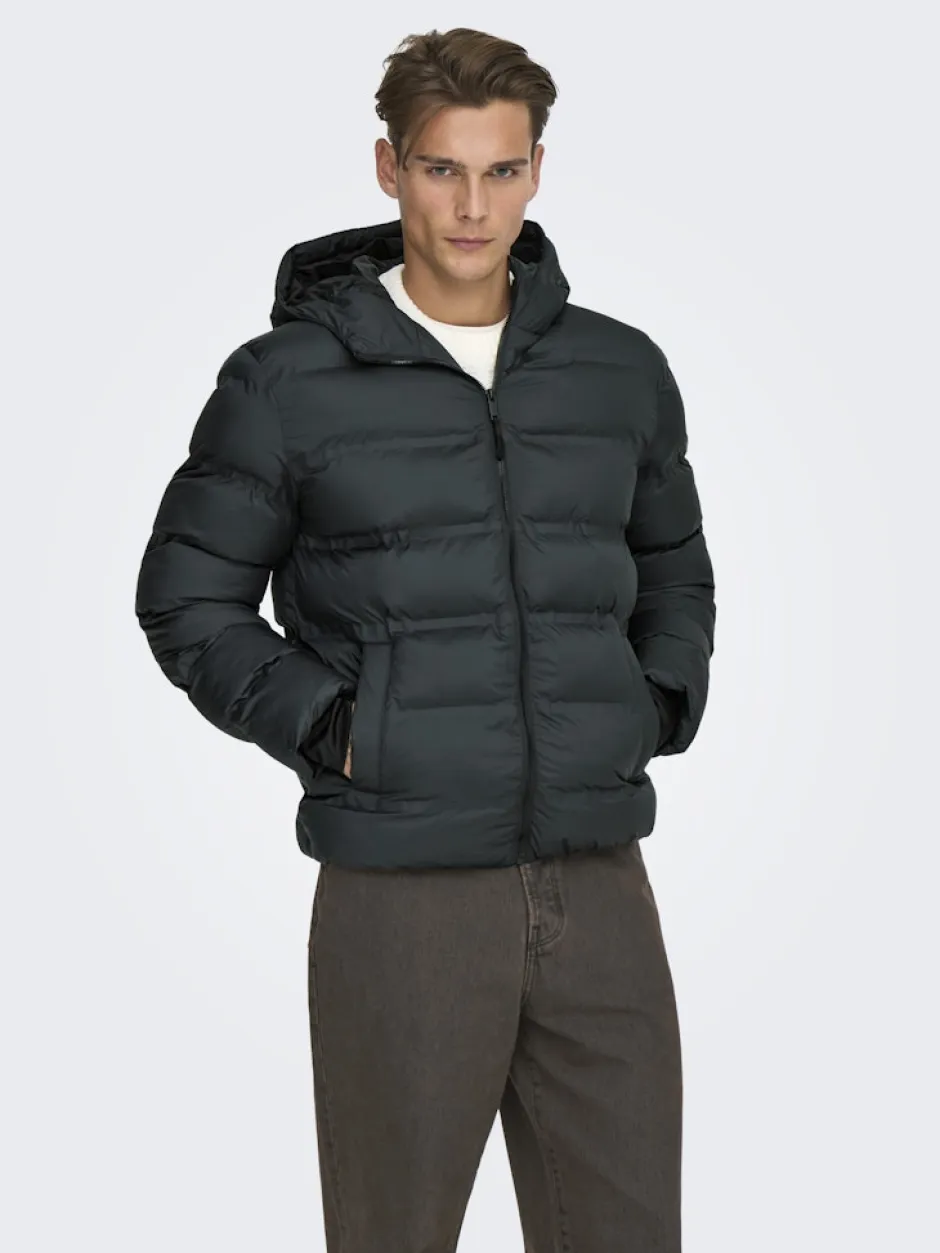 miesten takki K UNION SEAMLES LIFE HOOD PUFFER JACKET, musta>Only and Sons Sale