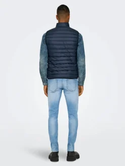 miesten toppaliivi, GAVIN LIFE LIGHT QUILTED ZIP VEST OTW>Only and Sons Online