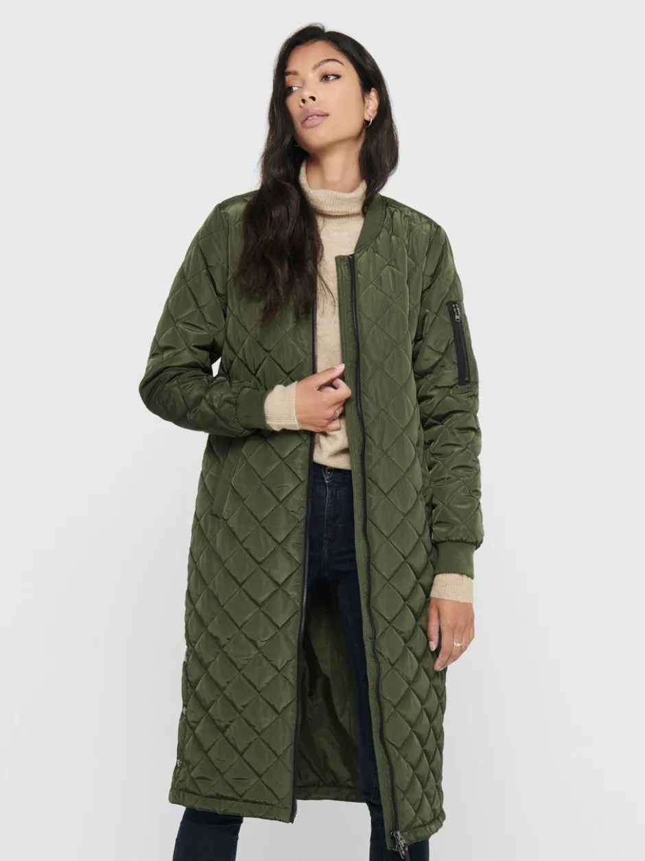 Naisten Tikkitakki ONLJESSICA X-LONG QUILTED COAT NOOS Armeijanvihreä>Only Clearance