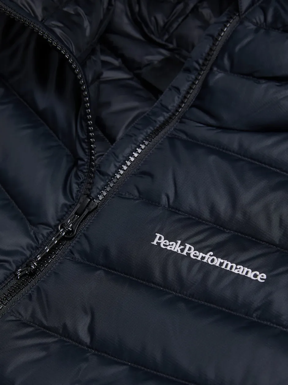 naisten kevytuntuvatakki, W FROST HOOD JACKET>Peak Performance Clearance
