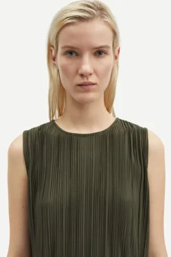 Samsoe and Samsoe Naisten Toppi, SAUMA O-N TOP 10167 Armeijanvihreä>Samsoe Samsoe Online