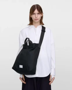 laukku, GROUND SHOPPER BAG><noscript><img width=