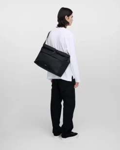 laukku, ICON MESSENGER BAG><noscript><img width=