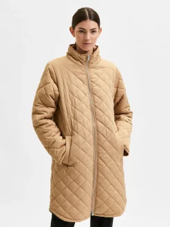 Naisten Tikkitakki SLFFILLY QUILTED COAT B>Selected Femme Clearance