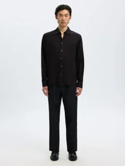 miesten kauluspaita SLHRLXCHARLIE TENCEL SATIN LS SHIRT, musta><noscript><img width=