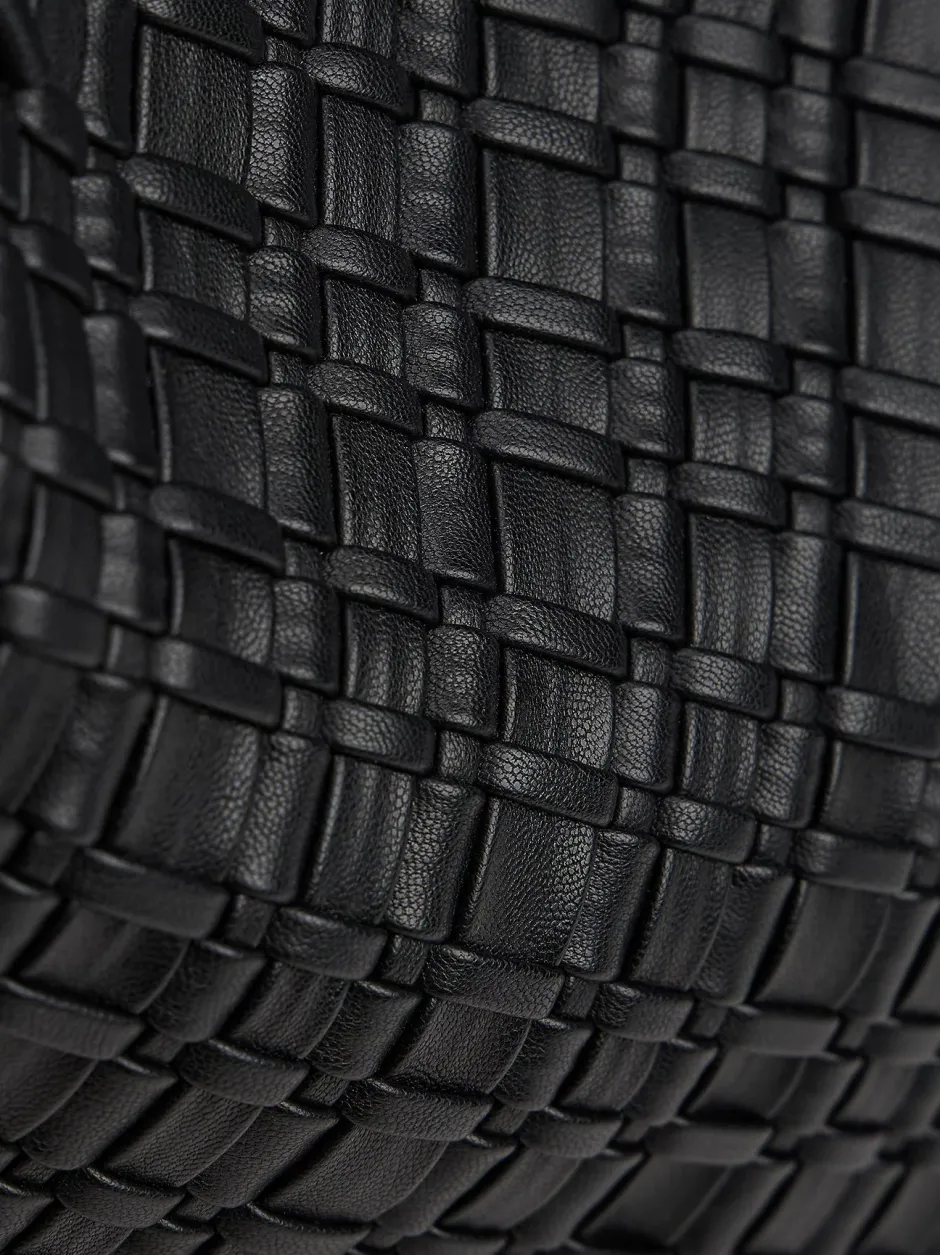 naisten laukku TH BRAIDED MAXI HOBO,>Tommy Hilfiger Hot