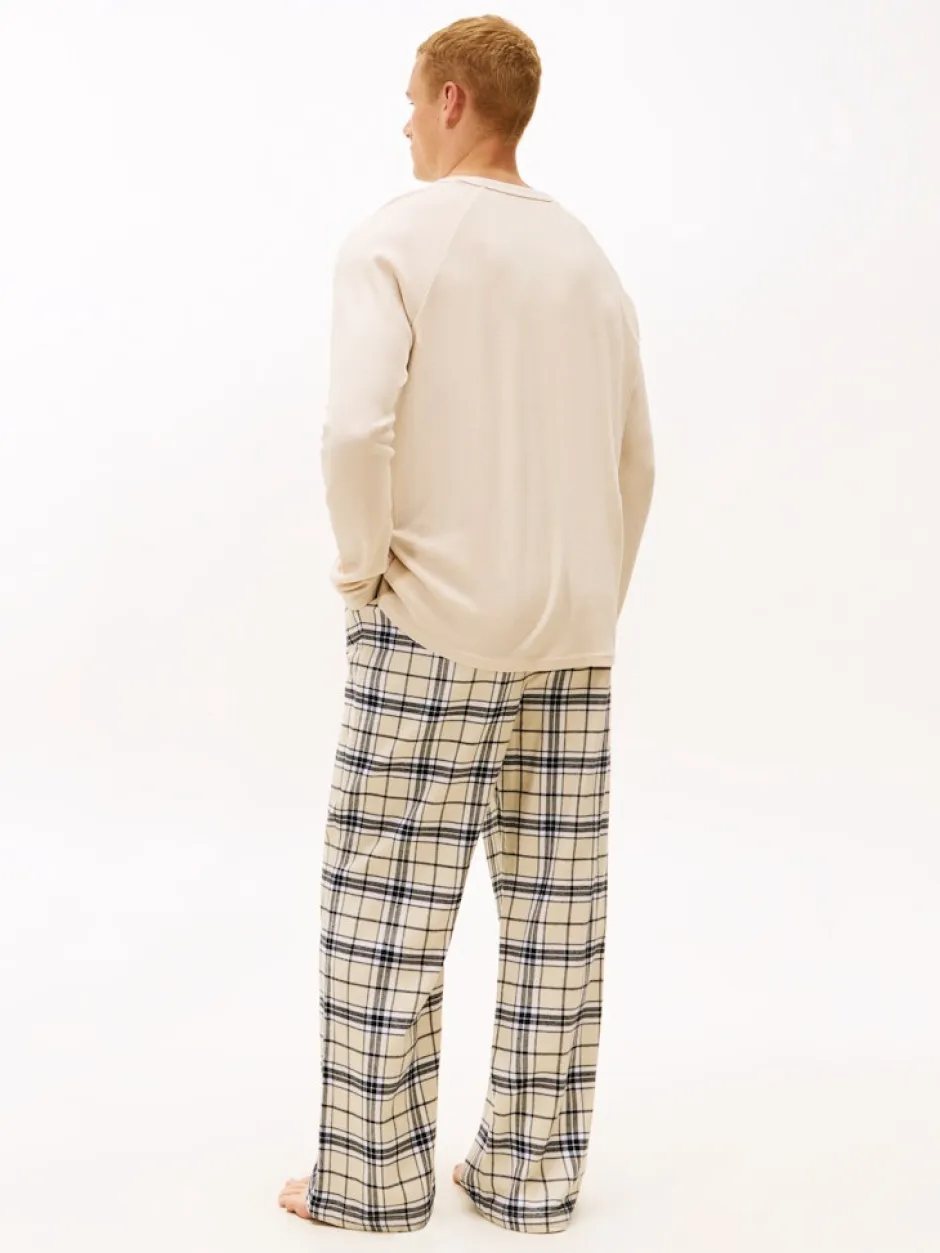Tommy Hilfiget Relaxed Flannel PJ Set, Boxed>Tommy Hilfiger Hot