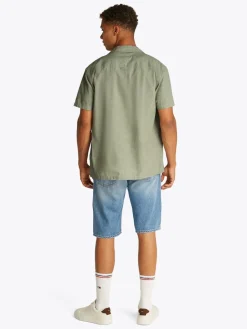 miesten lyhythihainen kauluspaita, TJM LINEN BLEND CAMP SS EXT Armeijanvihreä><noscript><img width=