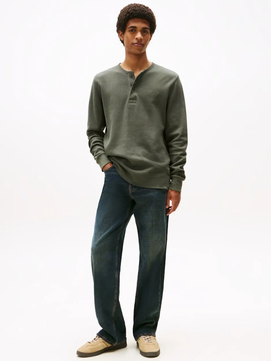 miesten paita, TJM SLIM WAFFLE SCRIPT HENLEY>Tommy Jeans