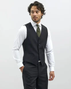 Tailor miesten pukuliivi, LEEDS>Turo Sale