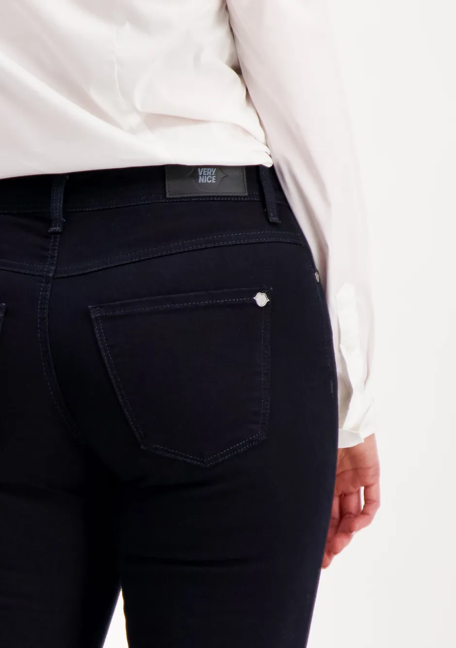 Naisten Farkut, Emily 8411 Straight Fit Indigo>Very Nice Sale