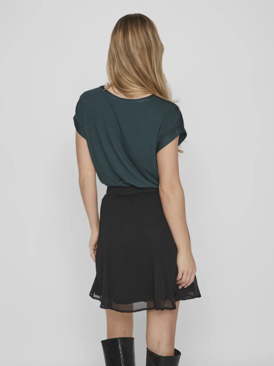 lyhythihainen toppi, VIELLETTE S/S SATIN TOP>Vila Best