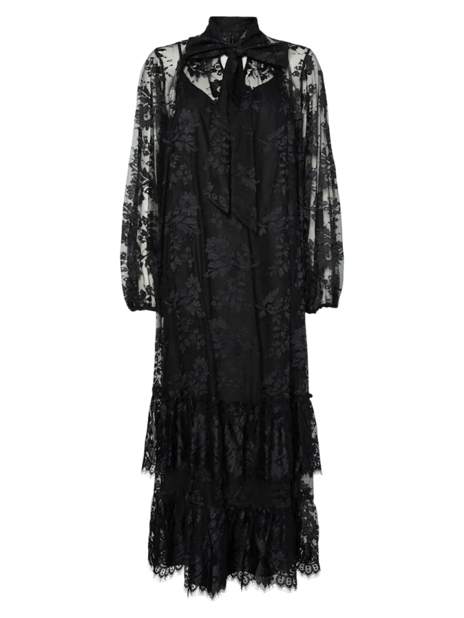 naisten mekko YASLACILLA LS LACE LONG DRESS, musta>Y.A.S Sale